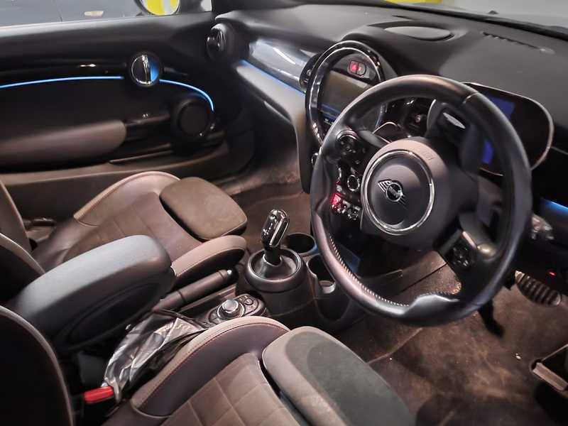 2023 Mini Hatch 2,0L 2023 Cyprus