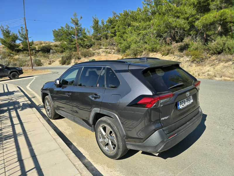 2021 Toyota RAV4 2,5L 2021 Cyprus