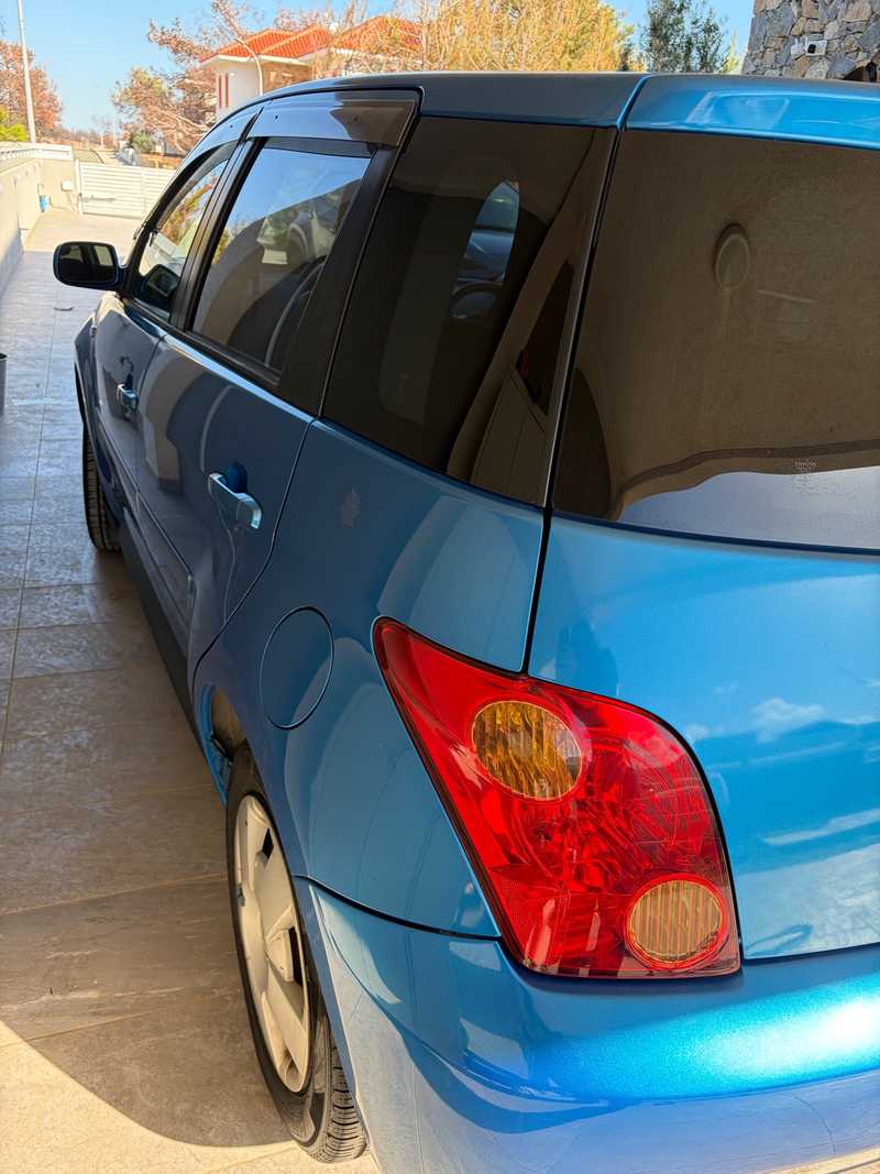 2002 Toyota Ist 1,2L 2002 Cyprus