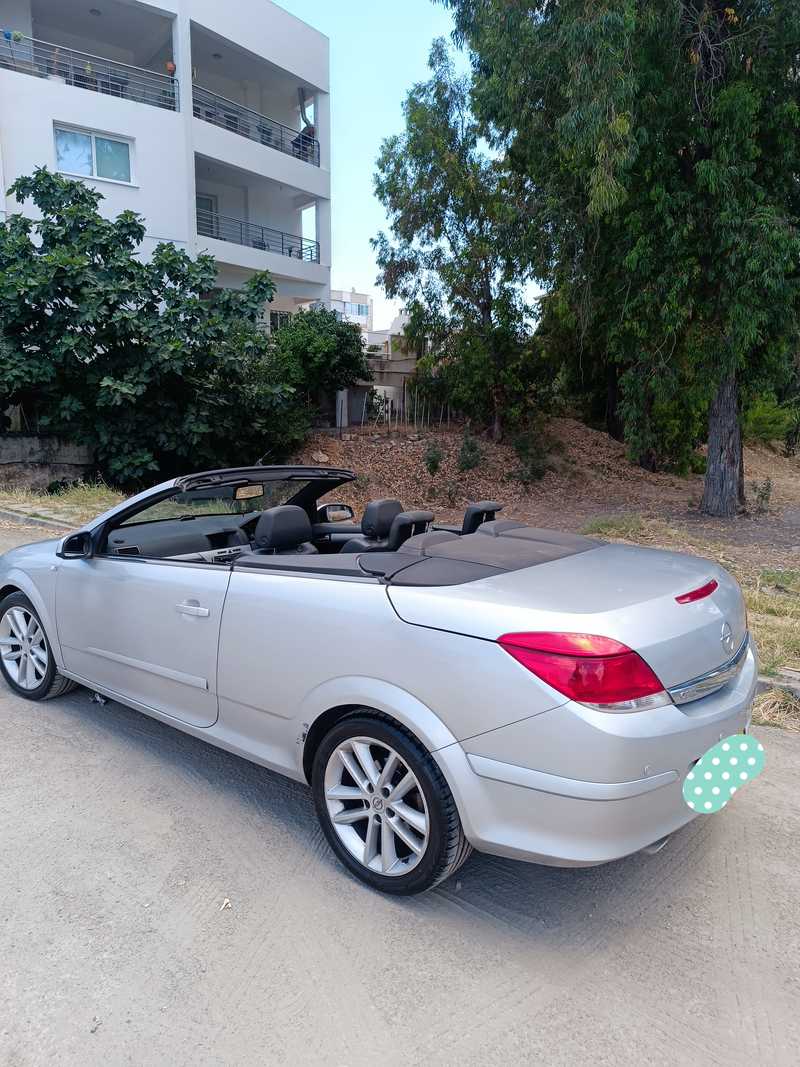 2007 Opel, Vauxhall Astra 1,6L 2007 Cyprus