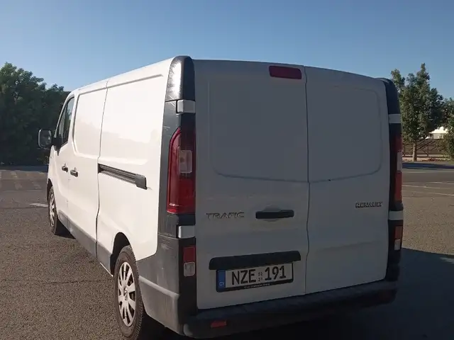 Renault Traffic 2,0L 2021, Nicosia — Palaiometocho - 3