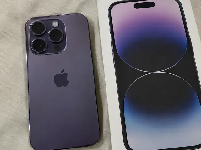 Purple iphone 14 pro 128gb, Επαρχία Λάρνακας — Αραδίππου - Απόστολος Λουκάς