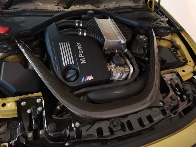 2016 BMW M4 3,0L 2016 Cyprus