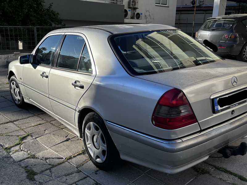1999 Mercedes-Benz C-Class 2,0L 1999 Cyprus