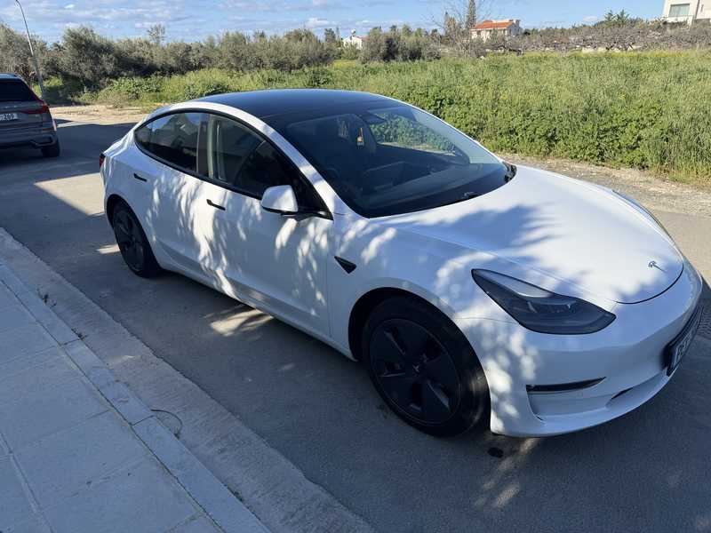 Tesla Model 3 Electric 2021