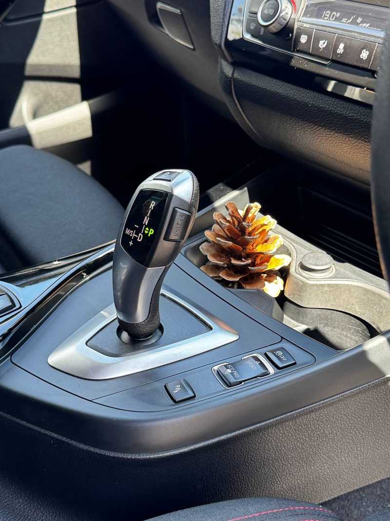 2016 BMW 1-Series 2,0L 2016 Cyprus
