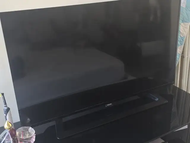 40 Philips Tv, Paphos — Paphos - Agios Theodoros