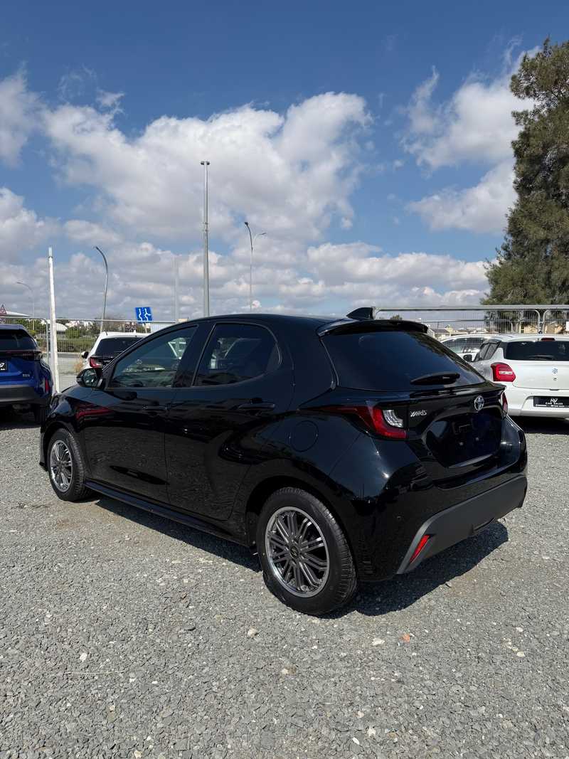 2021 Toyota Yaris 1,5L 2021 Cyprus