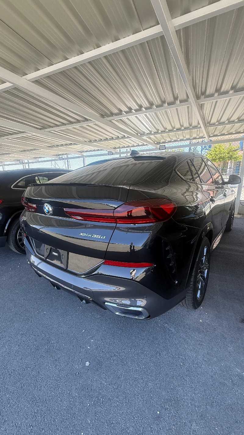 2021 BMW X6 3,0L 2021 Cyprus