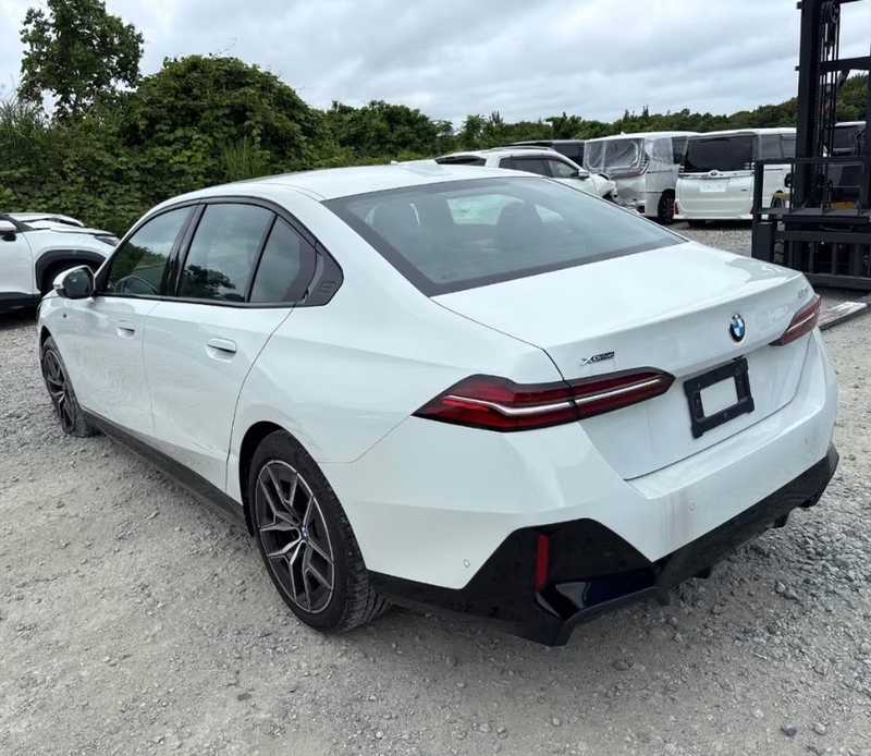 BMW 5-Series 2,0L 2026