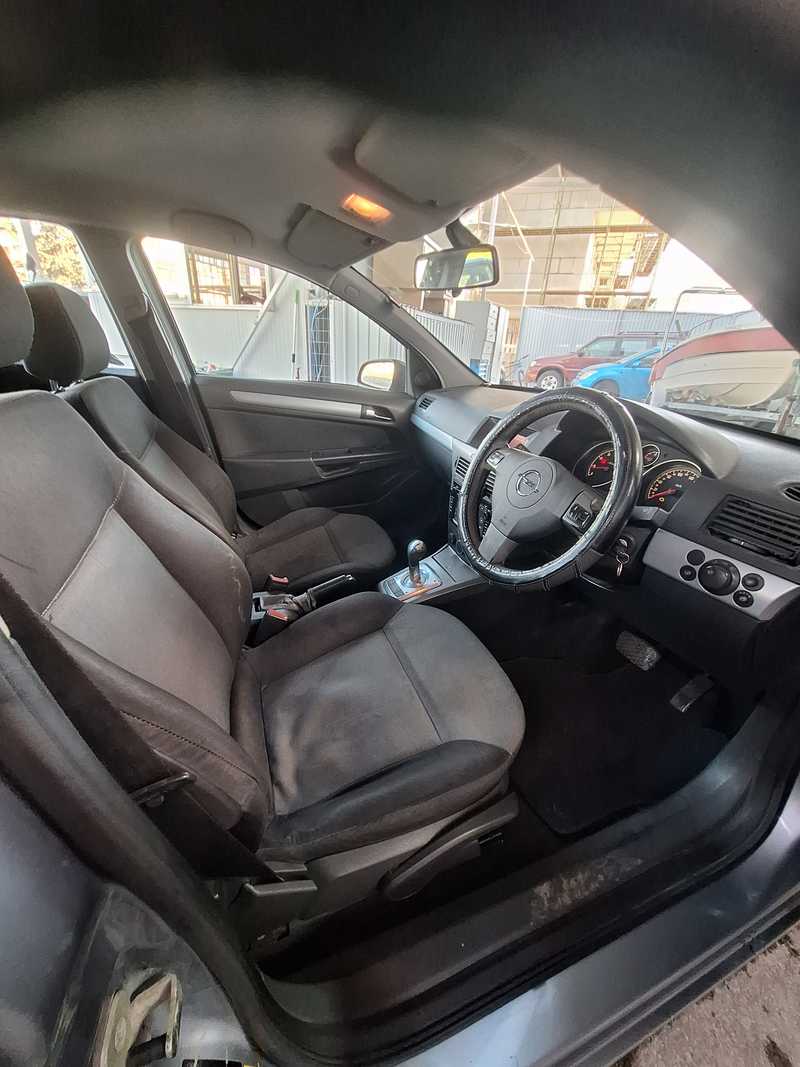 2007 Opel, Vauxhall Astra 1,4L 2007 Cyprus