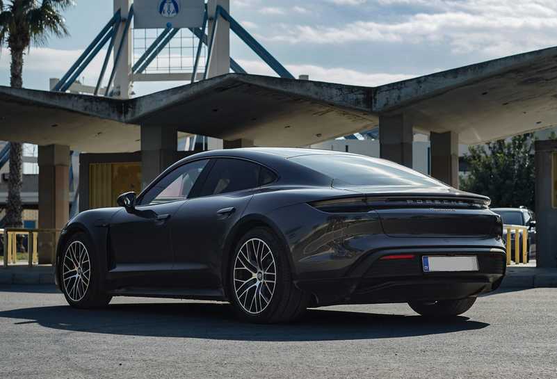 2021 Porsche Taycan Electric 2021 Cyprus