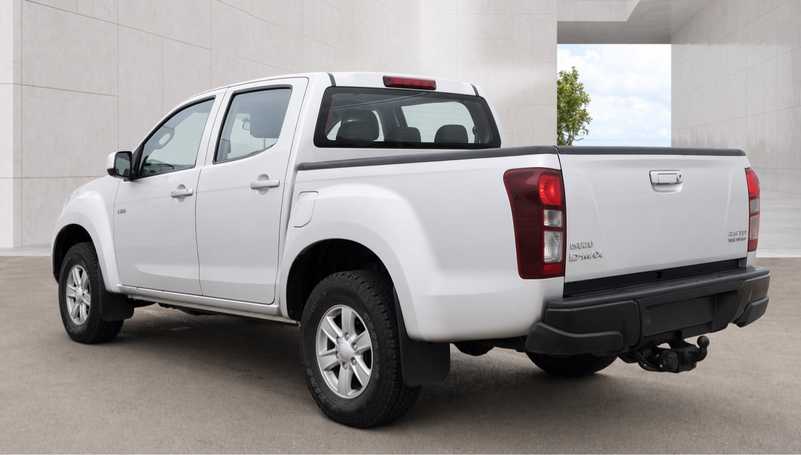 2014 Isuzu D-MAX 2,5L 2014 Cyprus
