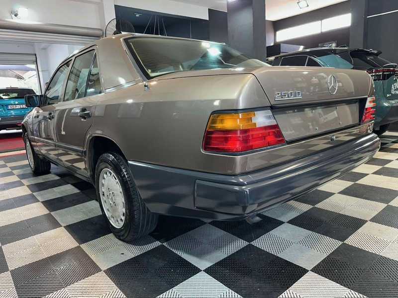 1987 Cars Classic 2,5L 1987 Cyprus