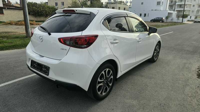 2020 Mazda 2 1,5L 2020 Cyprus