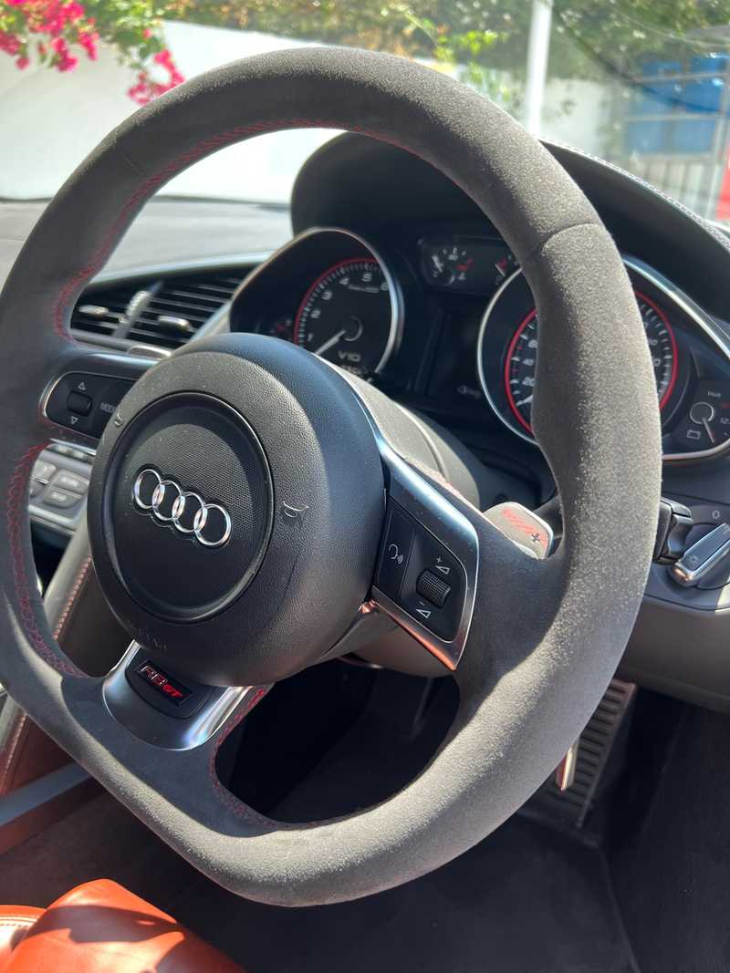 2009 Audi R8 5,2L 2009 Cyprus