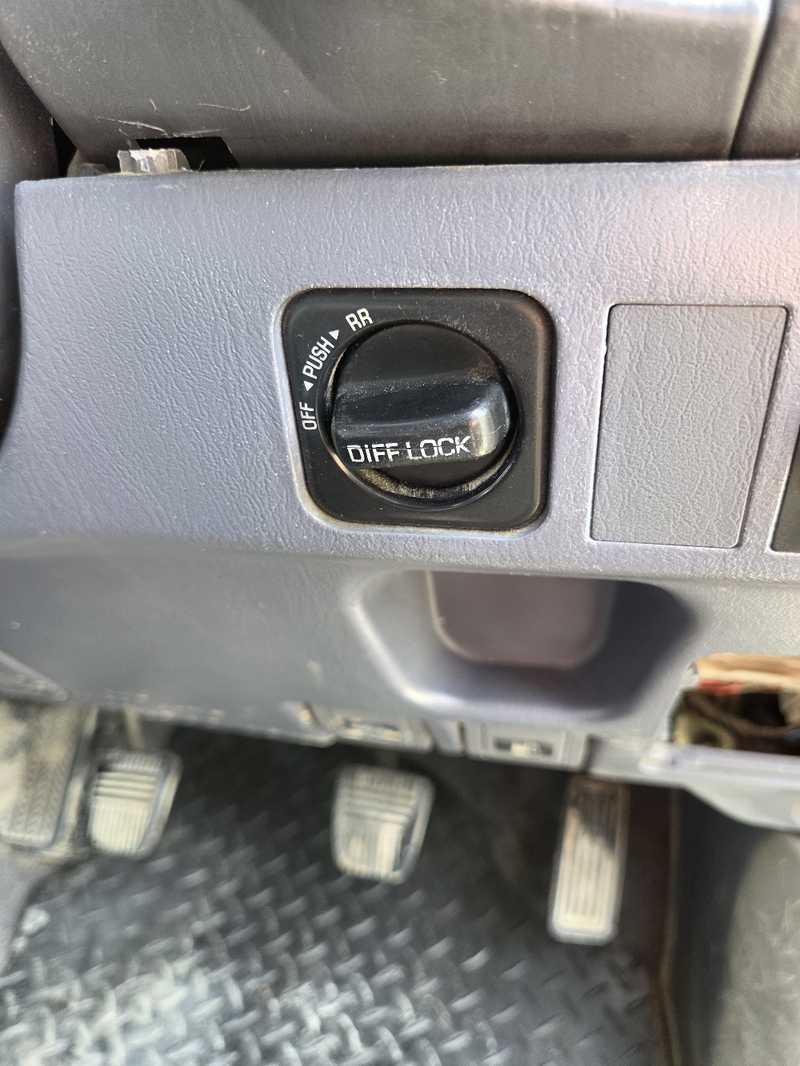 1998 Toyota Land Cruiser 80 3,0L 1998 Cyprus