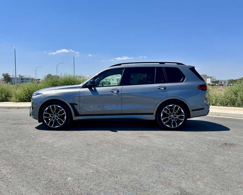 2024 BMW X7 4,4L 2024 Cyprus