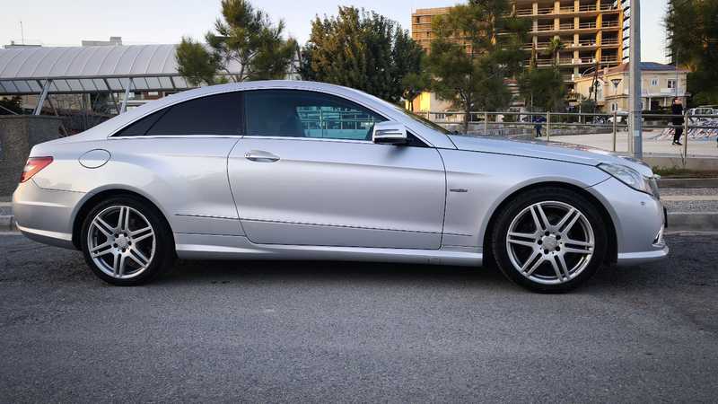 2011 Mercedes-Benz E-Class 2,2L 2011 Cyprus