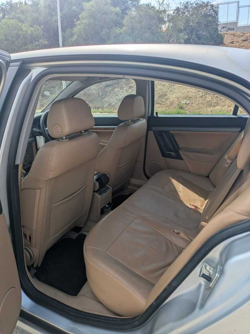 2005 Opel, Vauxhall Vectra 1,6L 2005 Cyprus