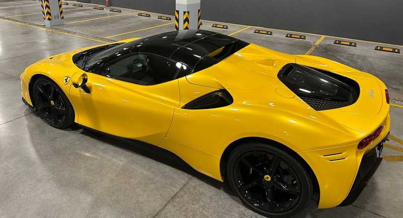 2022 Ferrari SF90 4,0L 2022 Cyprus