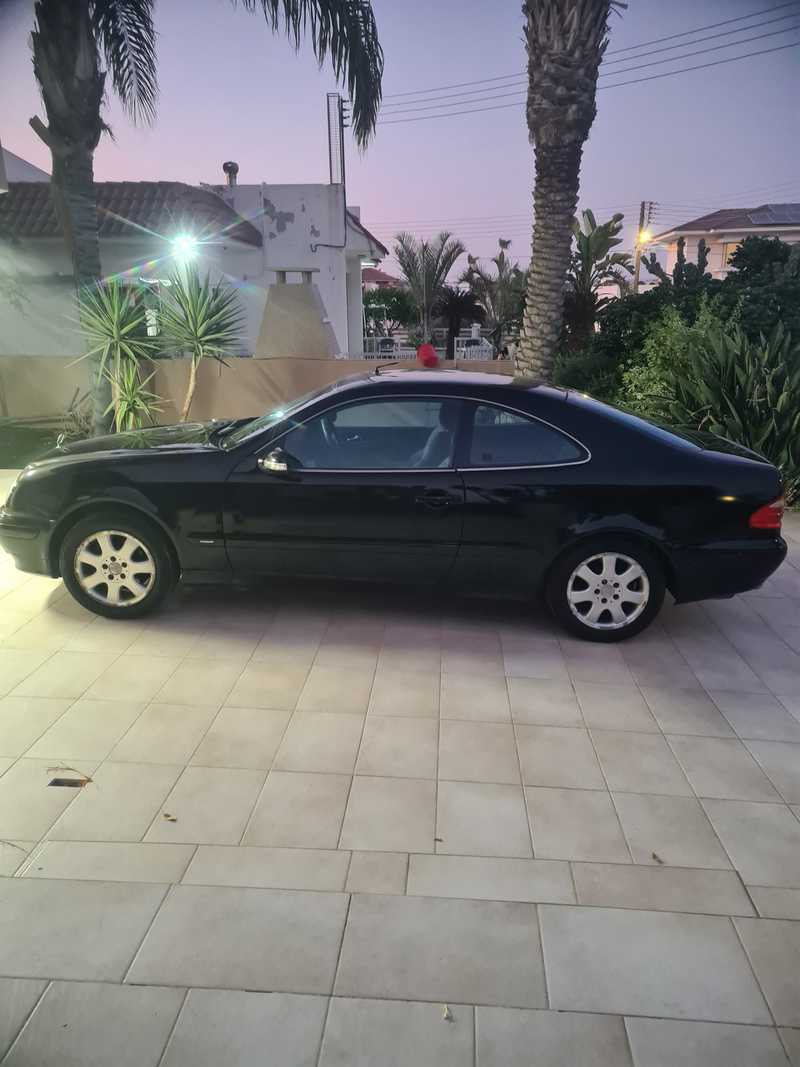 Mercedes-Benz CLK-Class 2,0L 2001