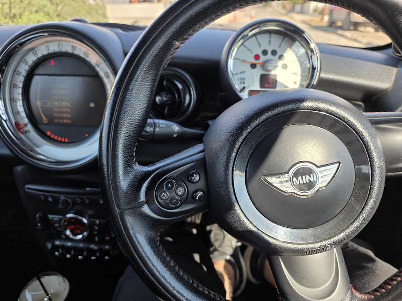 2012 Mini Convertible 1,6L 2012 Cyprus
