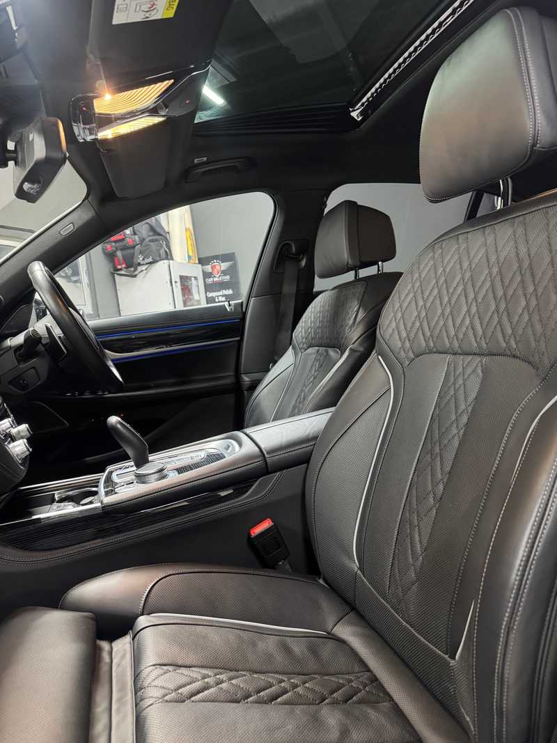 2022 BMW 7-Series 3,0L 2022 Cyprus