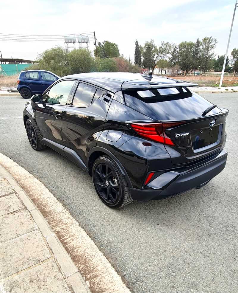 2021 Toyota C-HR 1,8L 2021 Cyprus