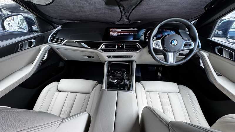 2022 BMW X6 3,0L 2022 Cyprus