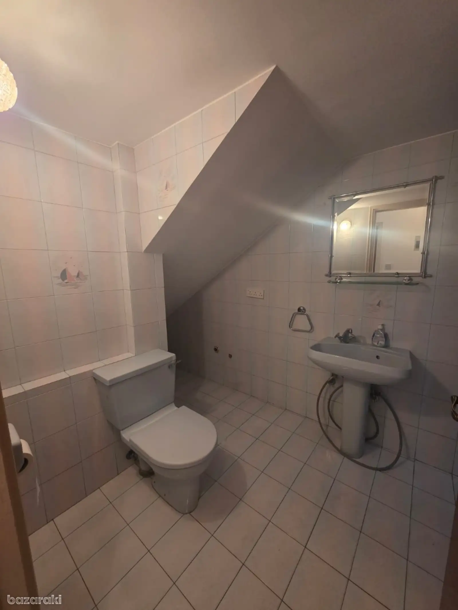 House, 3 bedrooms — 3