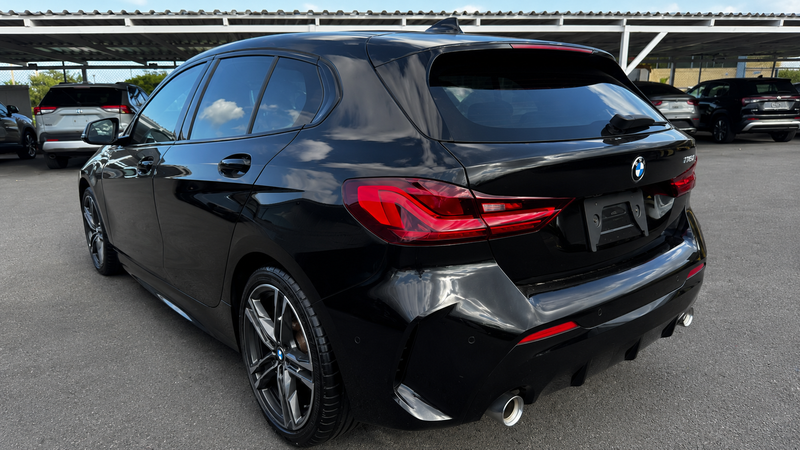 2023 BMW 1-Series 2,0L 2023 Cyprus