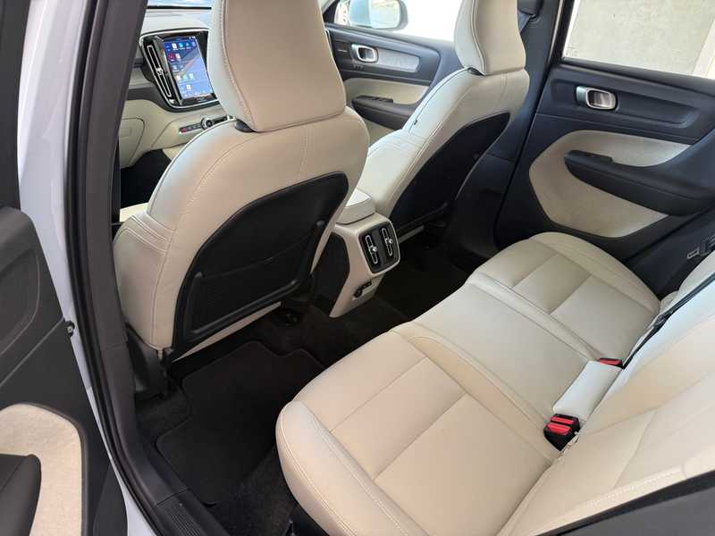 2025 Volvo XC40 2,0L 2025 Cyprus