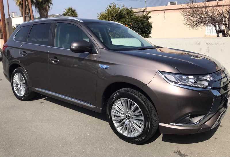 Mitsubishi Outlander 2,4L 2019
