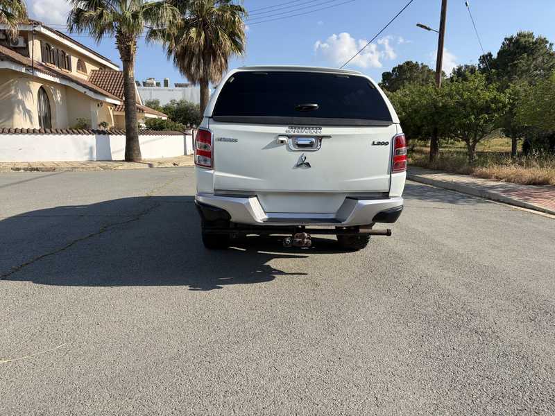 2019 Mitsubishi L200 2,4L 2019 Cyprus