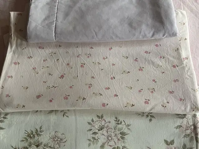 2 bed sheets with pillow case for single bed pink color, Nicosia — Lakatameia - Archangelos-Anthoupoli