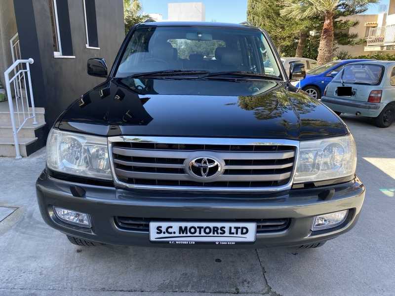 2000 Toyota Land Cruiser 300 4,2L 2000 Cyprus