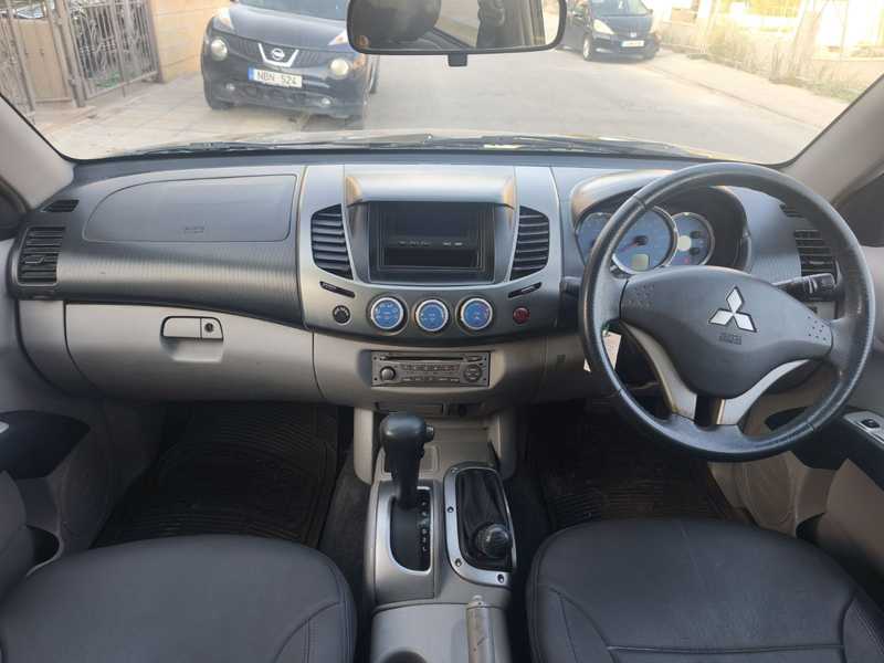 2006 Mitsubishi L200 2,5L 2006 Cyprus