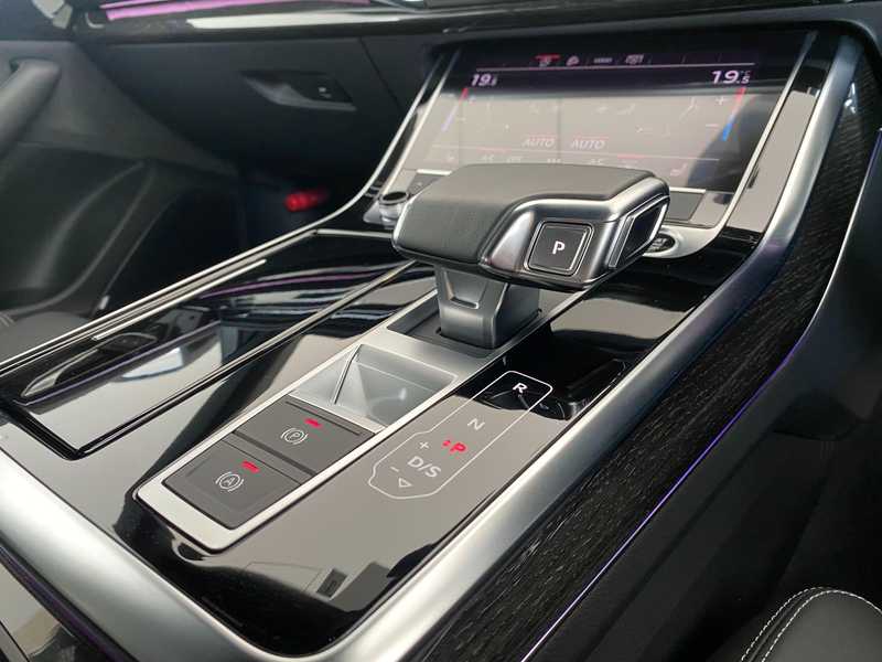 2024 Audi Q8 3,0L 2024 Cyprus