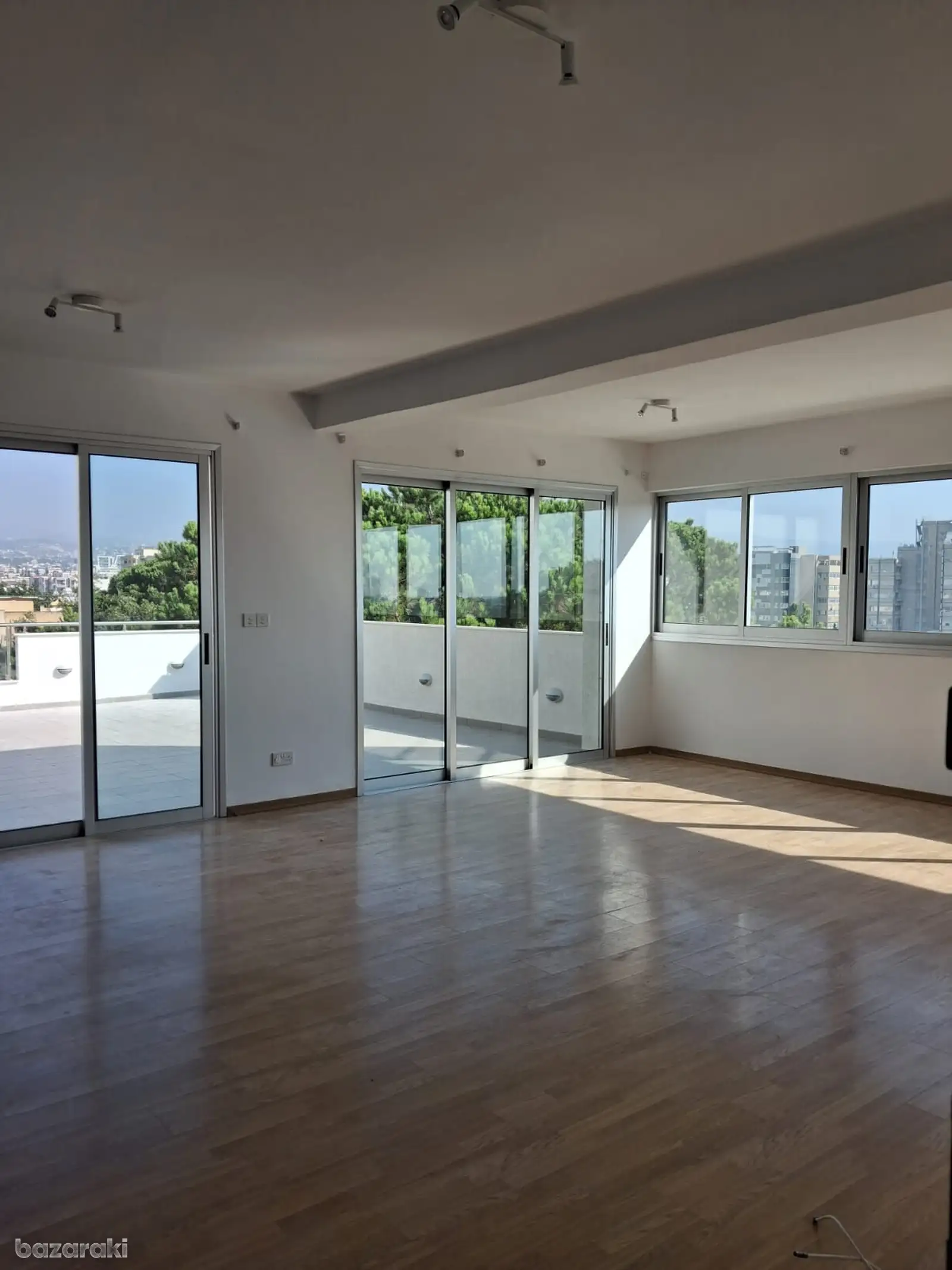 Apartment, 3 bedrooms — 12
