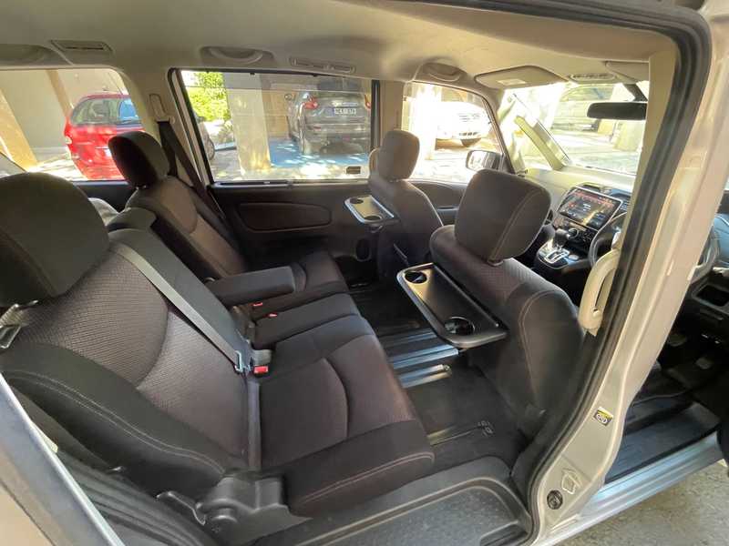 2012 Nissan Serena 2,0L 2012 Cyprus