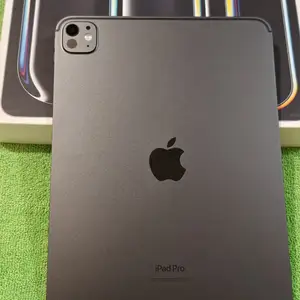 ipad pro m4 256 wifi, Nicosia — Latsia - Agios Eleftherios