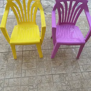 Child chairs, Επαρχία Λάρνακας — Λάρνακα - Φοινικούδες
