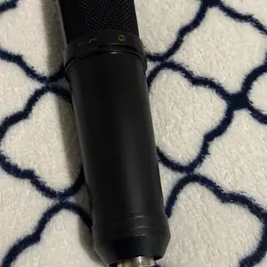 Microphone, Επαρχία Λευκωσίας — Λευκωσία - Αγ Κωνστ και Ελένης