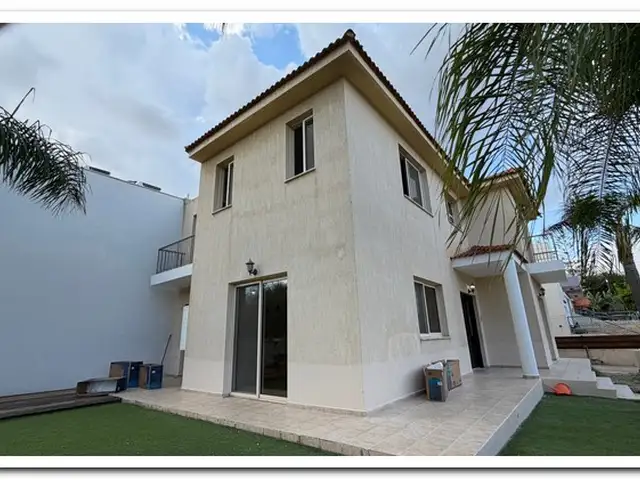 4-bedroom detached house to rent, Επαρχία Λεμεσού — Λεμεσός - Άγιος Σπυρίδων