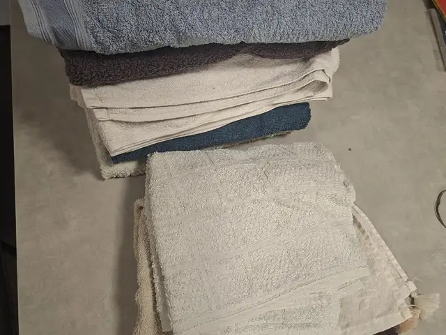 6 large & 3 hand cotton towels, Επαρχία Λευκωσίας — Στρόβολος - Άγιος Δημήτριος