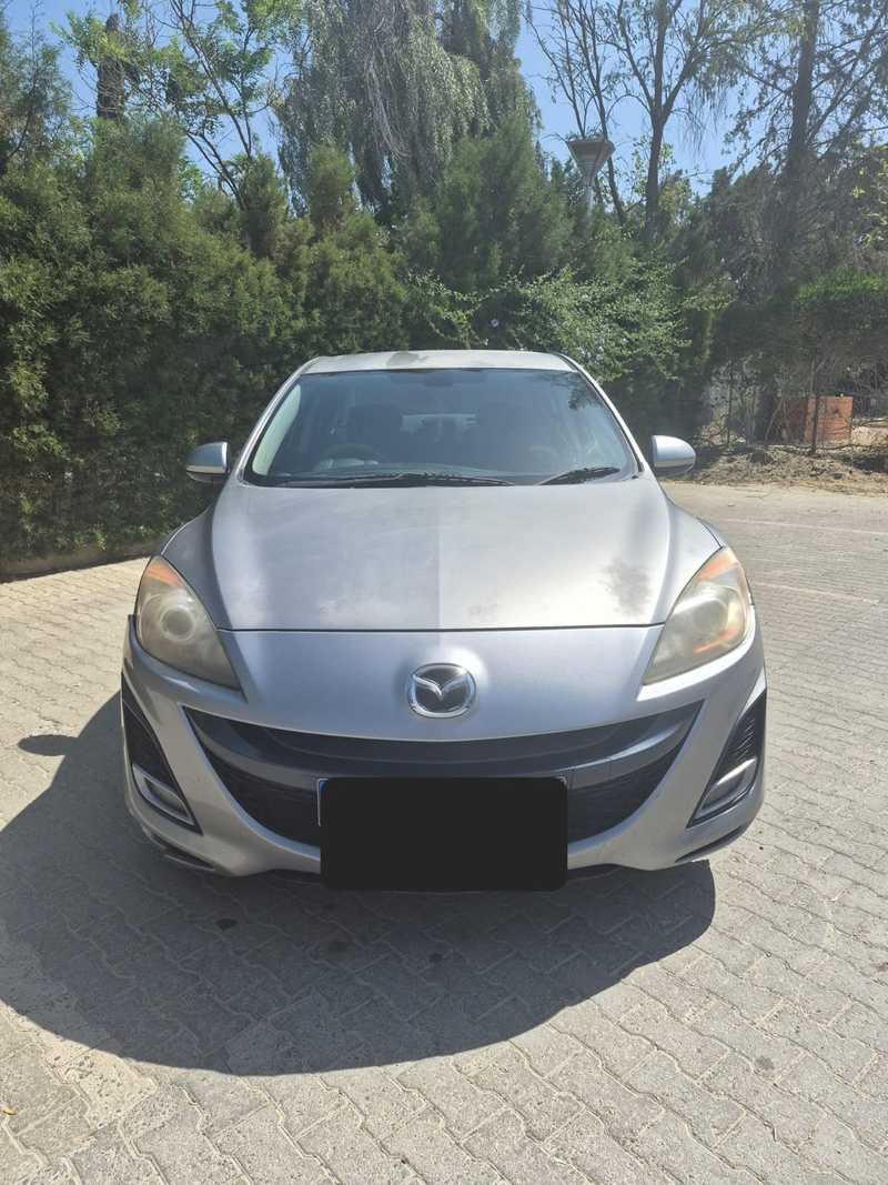 Mazda Axela 1,5L 2011