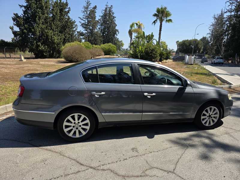 2005 Volkswagen Passat 1,6L 2005 Cyprus