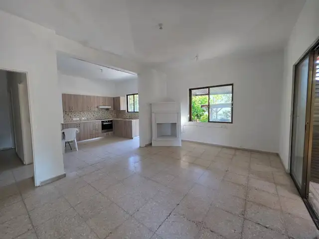 3-bedroom detached house to rent, Paphos — Polemi