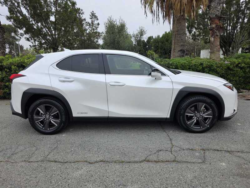 2019 Lexus UX 2,0L 2019 Cyprus